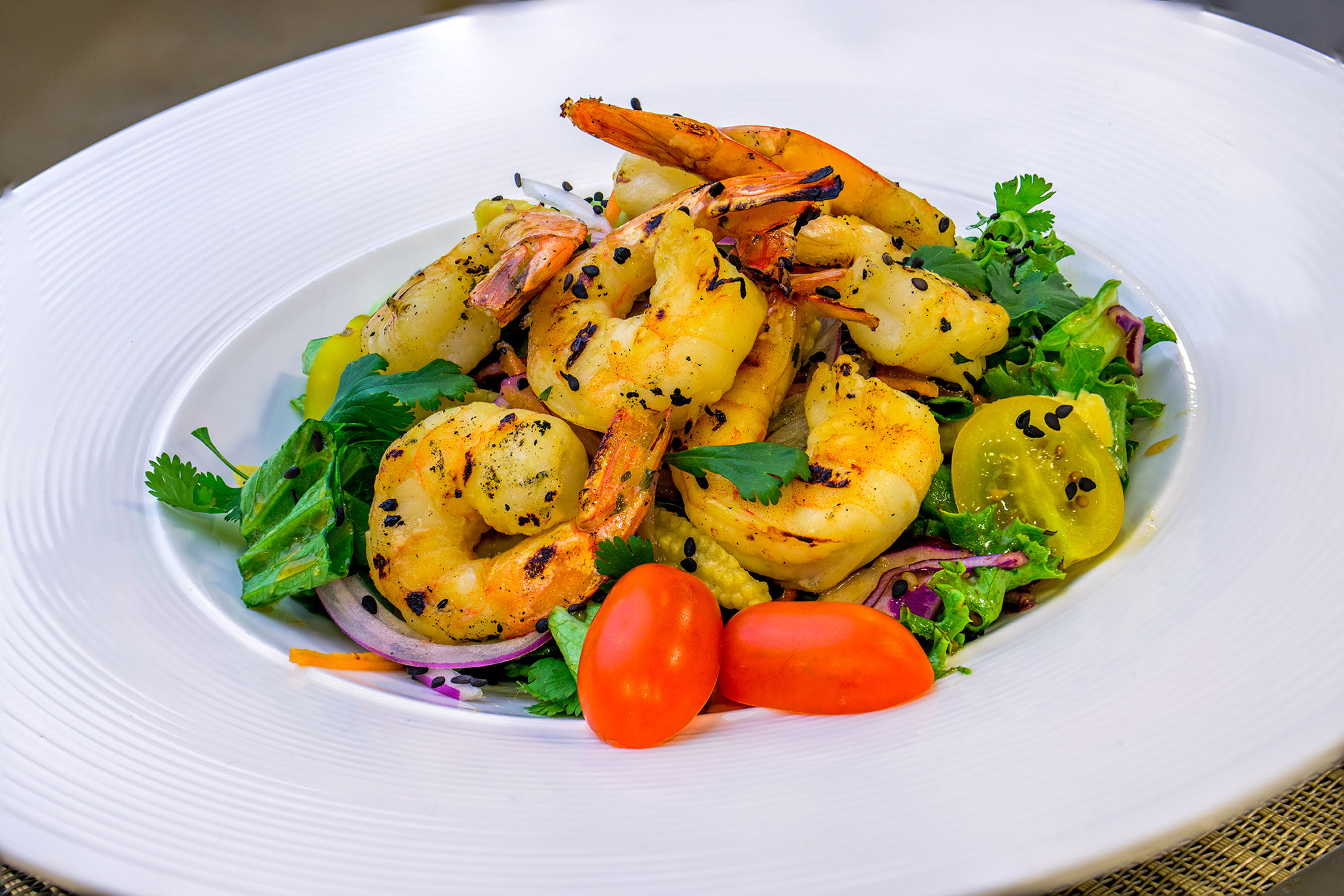 Grilled Thai asian Shrimp Salad